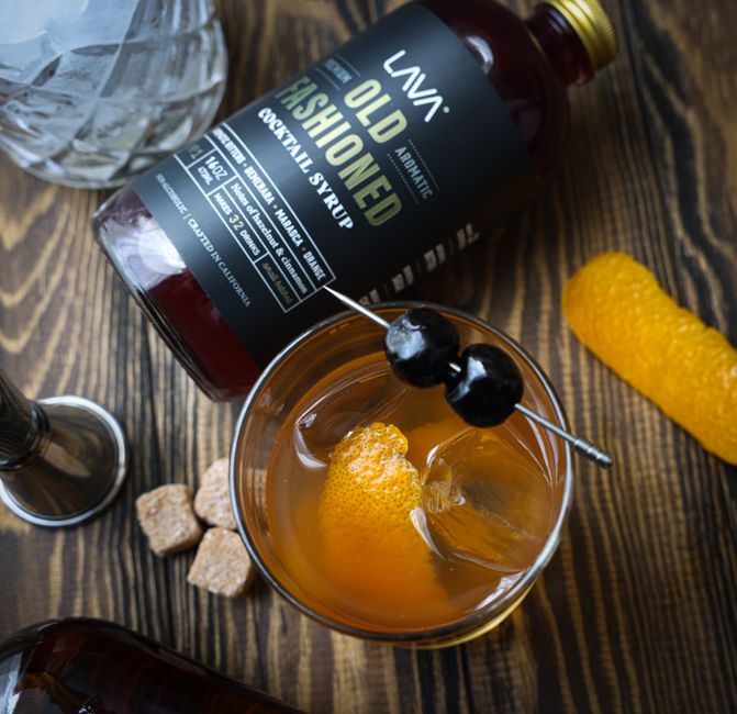 The Old Fashioned: How One Drink Taught the World to Slow Down